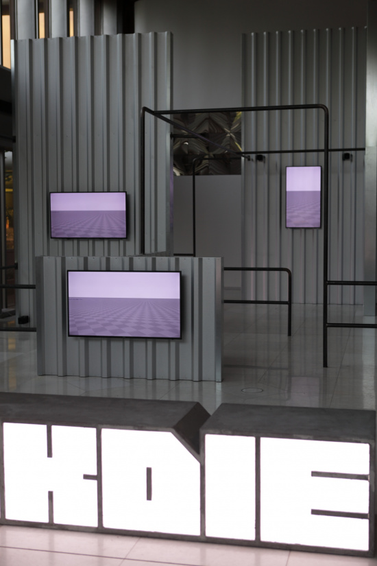 HellYeahWeFuckDie - Hito Steyerl